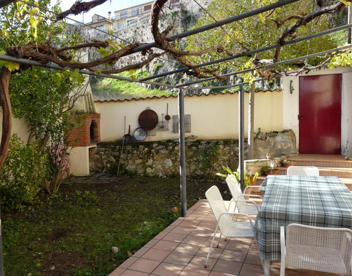 Casa Las Vinas Fuentiduena Екстериор снимка
